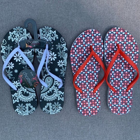 Womens 2 Pairs of Flip Flops - Old Navy & Chatties - Picture 1 of 6